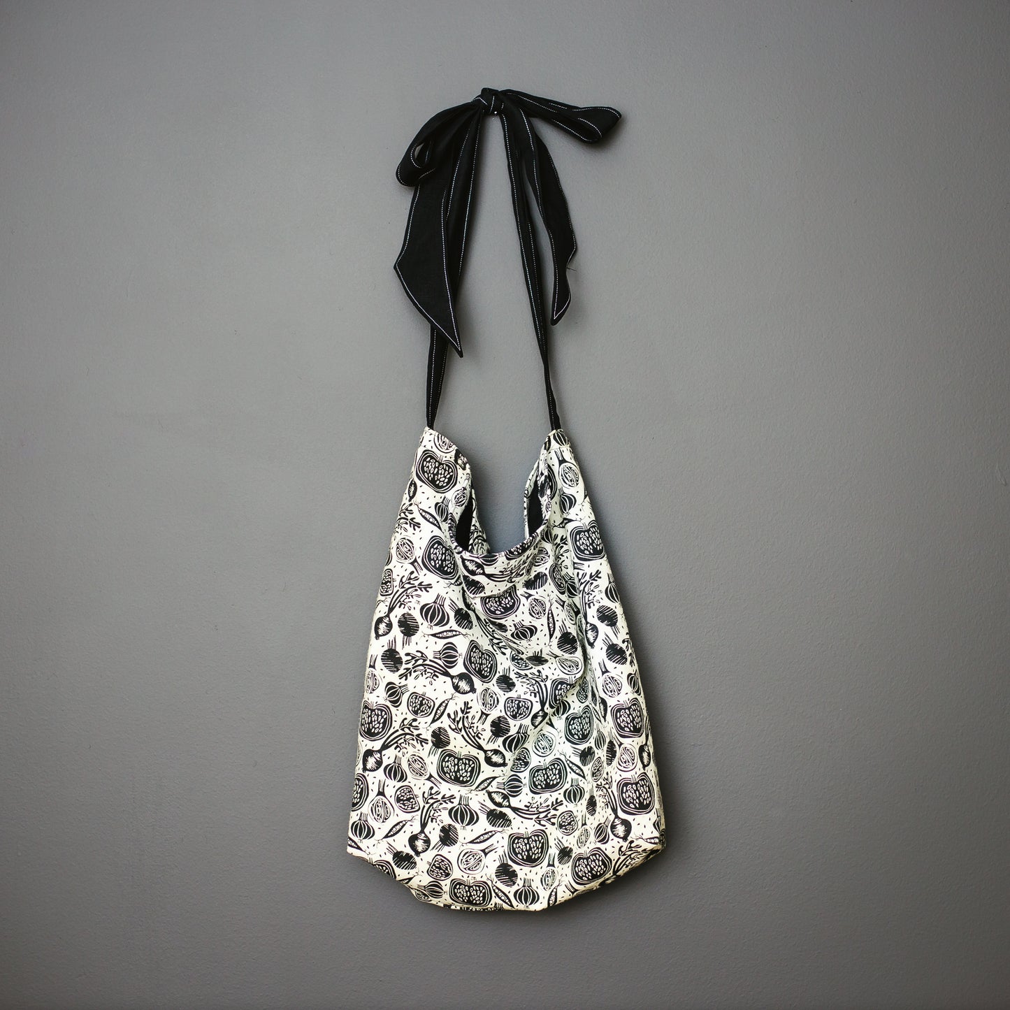 Bow Tie Strap Tote Bag in Black and White Vegetable Print